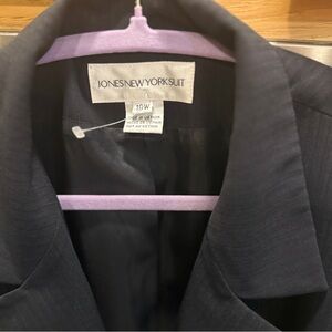Jones New York Black w Charcoal stripes‎ Suit Jacket